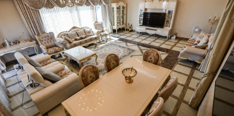 3+2 Takvåning  i Mahmutlar, Antalya, Turkiet Nr. 167259