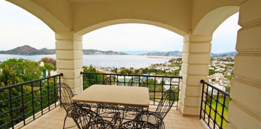 5+2 Villa  i Bodrum, Mugla, Tyrkiet Nr. 178606