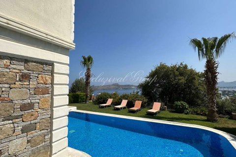 5+2 Villa  i Bodrum, Mugla, Tyrkiet Nr. 178606 - 17