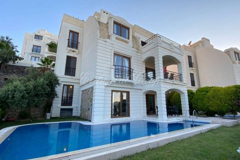 5+2 Villa  i Bodrum, Mugla, Tyrkiet Nr. 178606 - 16