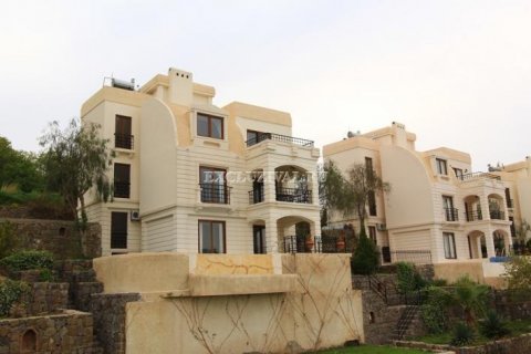 5+2 Villa  i Bodrum, Mugla, Tyrkiet Nr. 178606 - 9