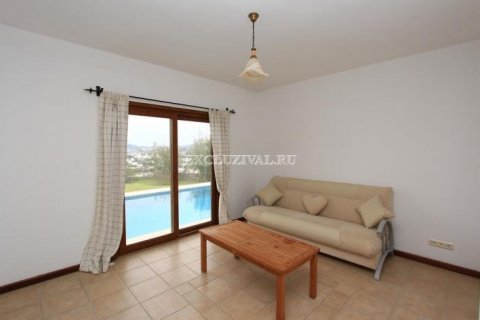 5+2 Villa  i Bodrum, Mugla, Tyrkiet Nr. 178606 - 13