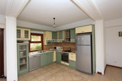 5+2 Villa  i Bodrum, Mugla, Tyrkiet Nr. 178606 - 11