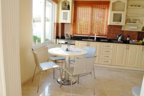 3+1 Villa i Alanya, Antalya, Tyrkiet Nr. 178605 - 17