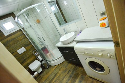 Продажа квартиры  в Анталье, Турция 1+1, 60м2, №189695 – фото 14