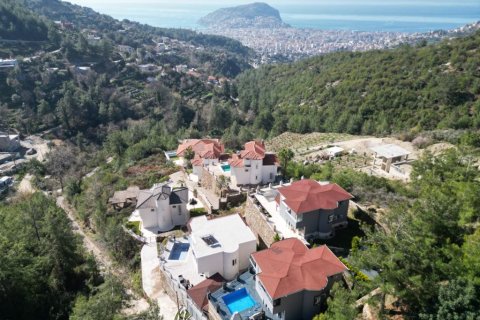Villa for sale  in Alanya, Antalya, Turkey, 240m2, No. 166348 – photo 3