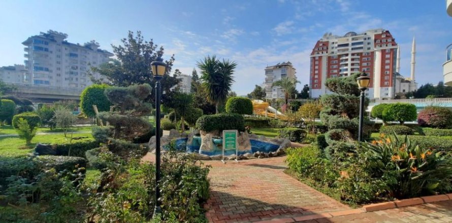 Apartment  in Cikcilli, Antalya, Turkey No. 165144