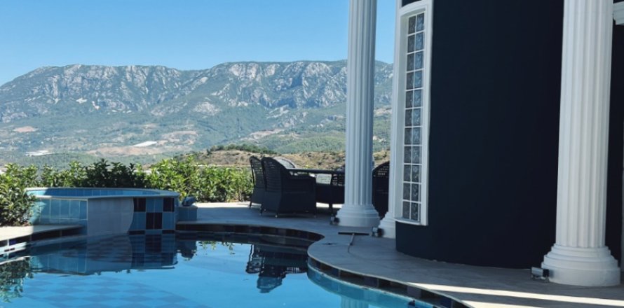 4+1 Villa  i Alanya, Antalya, Tyrkia Nr. 172017
