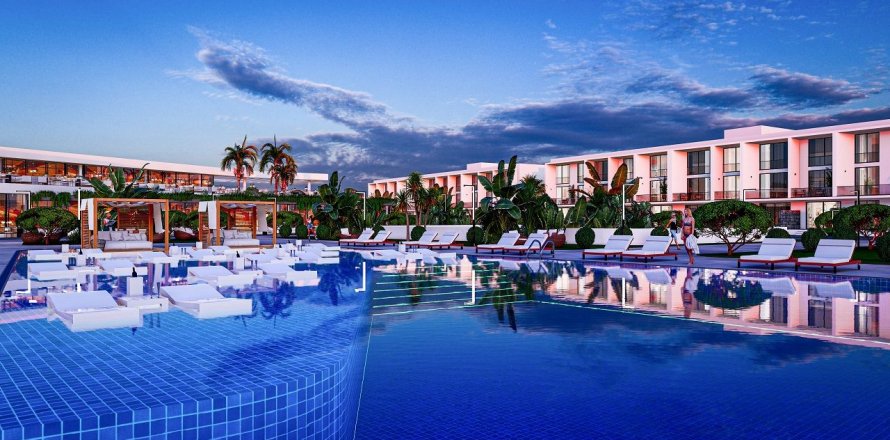 Apartment  in Bogazi, Famagusta, Northern Cyprus No. 210680
