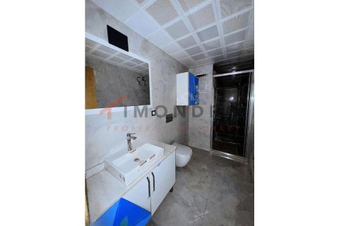 2+1 Lägenhet i Beyoglu, Istanbul, istanbul, Turkiet Nr. 187008 - 14