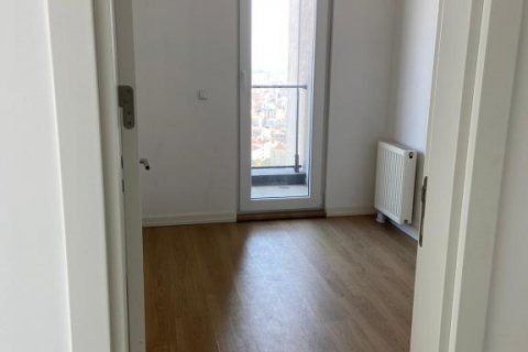 Продажа квартиры в Стамбуле, Турция 3 комн., 81м2, №186499 – фото 16
