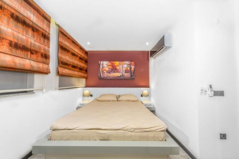 Продажа квартиры в Оба, Анталье, Турция 5 комн., 220м2, №166772 – фото 22