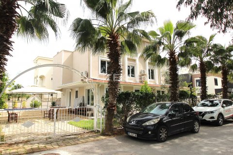 6+2 Villa  i Serik, Antalya, Tyrkia Nr. 188069