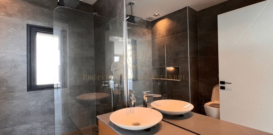 5+1 Villa  in Bodrum, Mugla, Turkey No. 160252