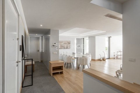 6+1 Villa  i Bodrum, Mugla, Tyrkiet Nr. 171161 - 18