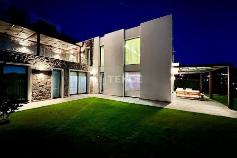 6+1 Villa  i Bodrum, Mugla, Tyrkiet Nr. 171161 - 7