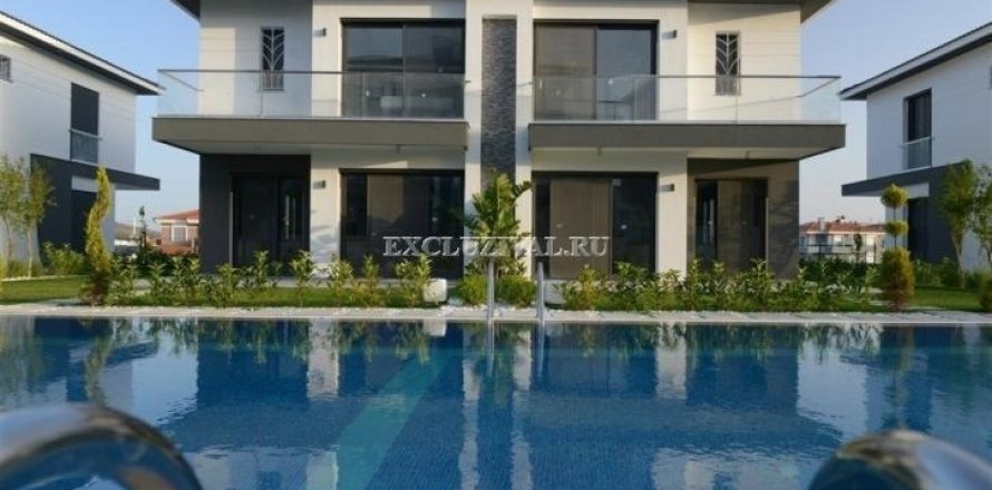5+1 Villa i Cesme, Izmir, Turkiet Nr. 178793