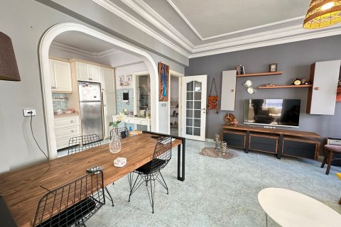Daire  3+1  Alanya, Antalya, Türkiye №185780