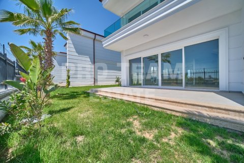 Продажа виллы  в Дёшемеалты, Анталье, Турция 5 комн., 278м2, №176358 – фото 14