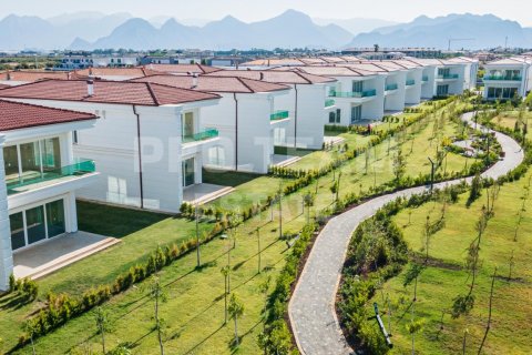 Продажа виллы  в Дёшемеалты, Анталье, Турция 5 комн., 278м2, №176358 – фото 2