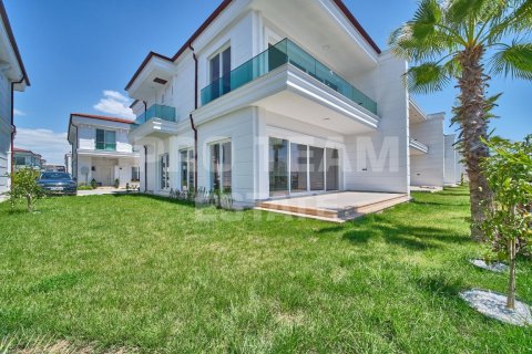 Продажа виллы  в Дёшемеалты, Анталье, Турция 5 комн., 278м2, №176358 – фото 3
