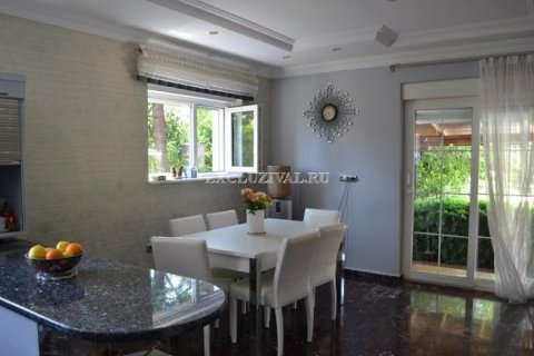Аренда виллы  в Кемере, Анталье, Турция 4+1, 320м2, №178716 – фото 16