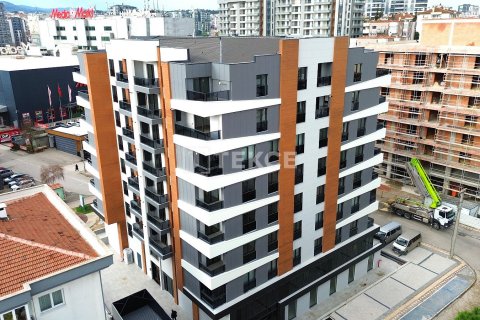 3+1 Apartment  in Bursa, Turkey No. 182147