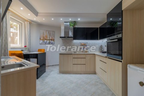 Villa for sale  in Antalya, Turkey, 4 bedrooms, 287m2, No. 181941 – photo 16