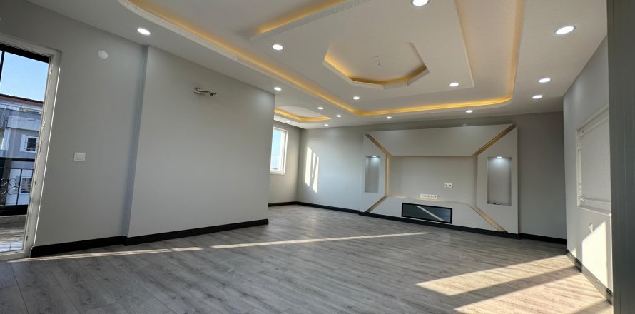 Daire 5+1 Antalya, Türkiye №163874