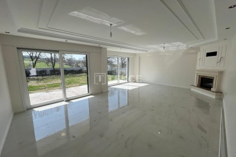 Villa for sale in Tuzla, Istanbul, Turkey, 7 bedrooms, 400m2, No. 190141 – photo 2