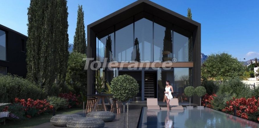 4+1 Villa  in Girne,  Nr. 182025