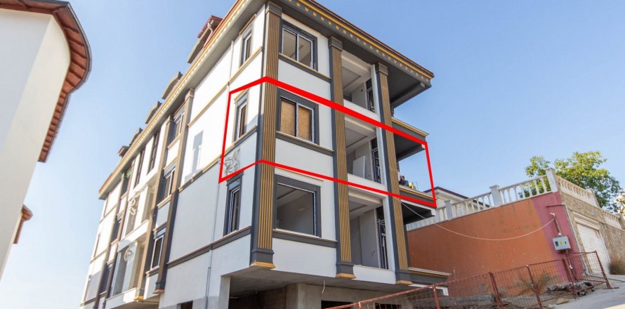 2+1 Lägenhet i Mahmutlar, Antalya, Turkiet Nr. 180989