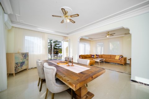 Продажа виллы  в Аланье, Анталье, Турция 3+1, 220м2, №172036 – фото 5