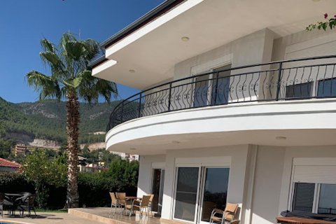 4+1 Villa i Alanya, Antalya, Tyrkia Nr. 172038 - 2