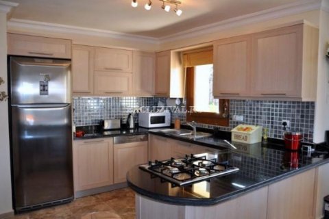 3+1 Villa  in Bodrum, Mugla, Türkei Nr. 178627 - 4