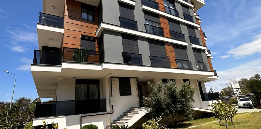 1+1 Apartment  in Antalya, Turkey No. 170223