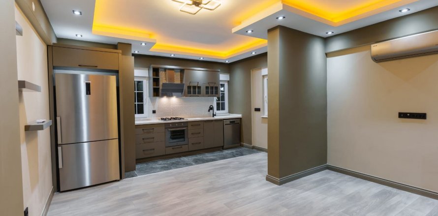 3+1 Apartment in Antalya, Turkey No. 170243