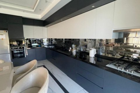 4+1 Villa  i Alanya, Antalya, Turkiet Nr. 172031