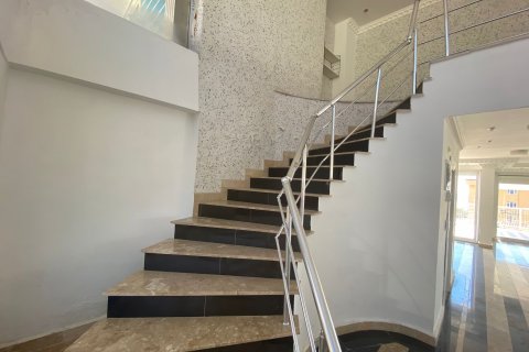 9+3 Villa  in Alanya, Antalya, Türkei Nr. 171987 - 7