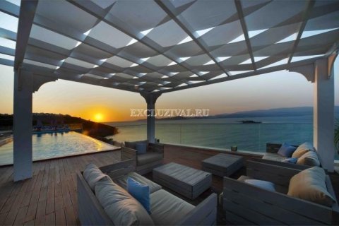 3+2 Villa i Bodrum, Mugla, Turkiet Nr. 178751 - 28