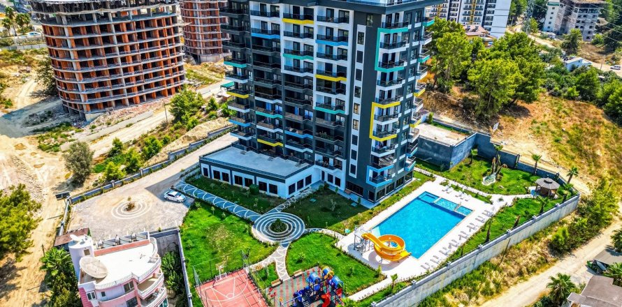 1+1 Apartment in Avsallar, Antalya, Turkey No. 181039