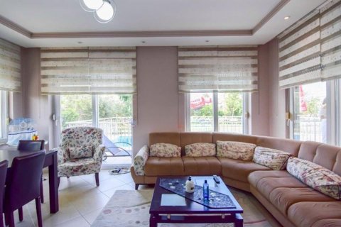 4+1 Villa  i Alanya, Antalya, Tyrkiet Nr. 172035 - 4