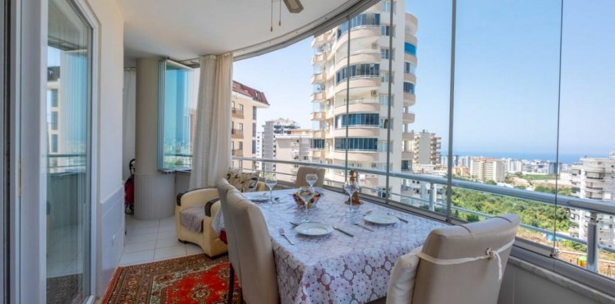 Apartment in Mahmutlar, Antalya, Turkey No. 168239