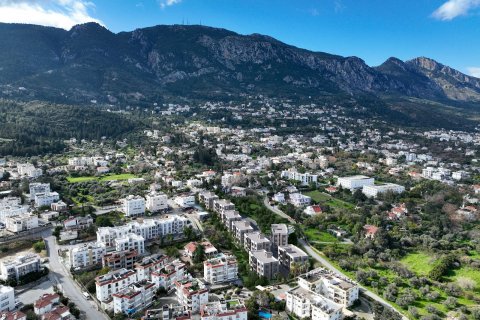 Lägenhet  i Girne,  Nr. 210677 - 9