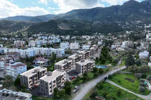 Lägenhet  i Girne,  Nr. 210677 - 5