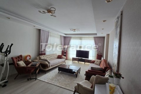 5+1 Wohnung in Mersin, Türkei Nr. 176941 - 4