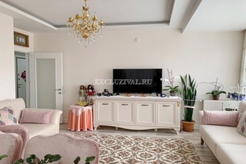 2+1 Wohnung in Istanbul, Türkei Nr. 178803
