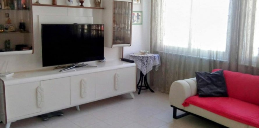 2+1 Lejlighed  i Mahmutlar, Antalya, Tyrkiet Nr. 190488