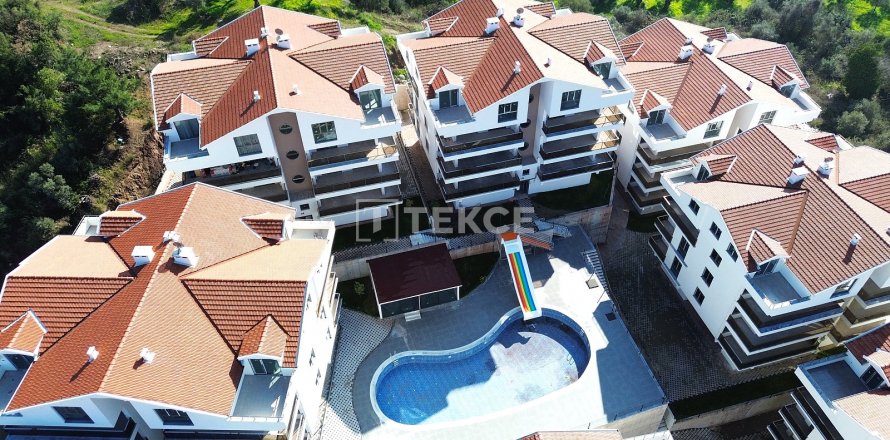 3+1 Lägenhet i Gemlik, Bursa, Turkiet Nr. 184396