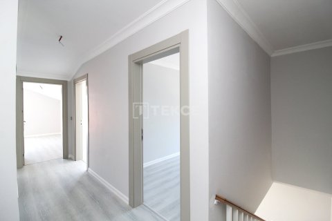Продажа квартиры  в Гемлике, Бурсе, Турция 3+1, 205м2, №184397 – фото 17